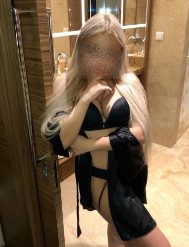 sarışın escort yasmin